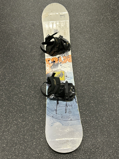 Vist Large View of Product Image Which is Used Head TRUE Mens Board/Bindings White 148 cm 11726-S000279739