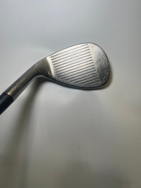 Vist Large View of Product Image Which is Used Cleveland CLEVELAND CG14 52 DEG Golf Chipper RH 52 Degree 11843-S000012659