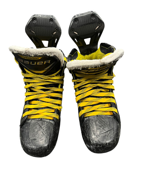 Vist Large View of Product Image Which is Used Bauer 3SPRO Junior Hockey Skate Junior 03