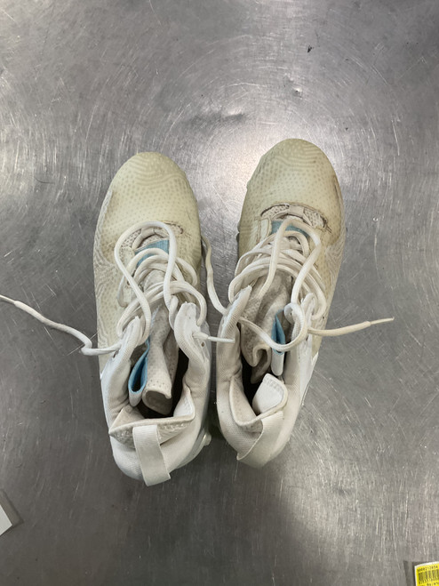 Vist Large View of Product Image Which is Used New Balance FREEZE LAX Cleats Mens White Senior 8 11614-S000212034
