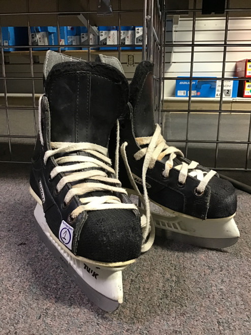 Vist Large View of Product Image Which is Used Bauer 100 IMPACT Junior Hockey Skate Junior 01