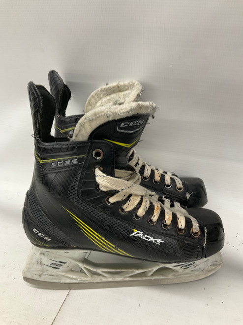 Used CCM 2052 TACKS Senior Hockey Skate Senior 5 11836-S000025445 Vist Large View of Product Image Which is Used CCM 2052 TACKS Senior Hockey Skate Senior 5