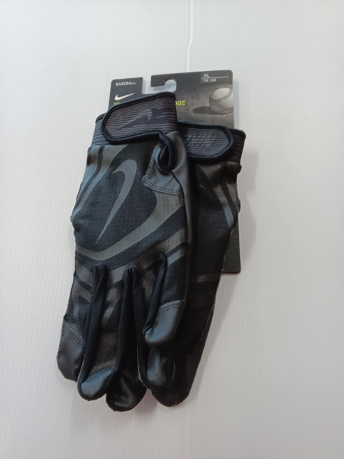 Used BB/SB Batting Gloves Black Senior 11779-S000195164 Vist Large View of Product Image Which is Used BB/SB Batting Gloves Black Senior