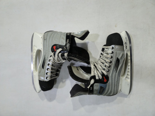 Used Bauer SFL VAPOR SR 9EE Senior Hockey Skate Senior 9 11615-S000266046