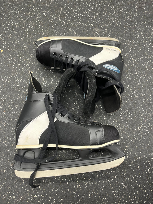 Used CCM INTRUDER Senior Hockey Skate Senior 11 11162-S000427404