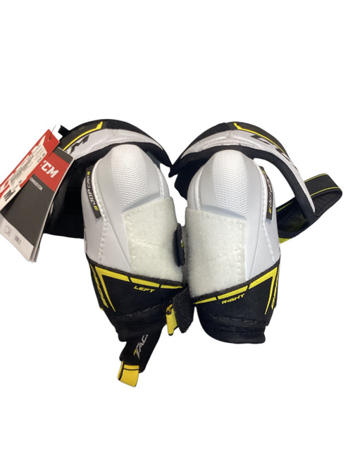 Vist Large View of Product Image Which is Used CCM TACKS 9060 Junior Elbow Pads MD