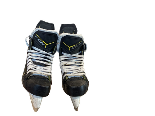 CCM SUPER TACKS Hockey Skate Senior 9.5