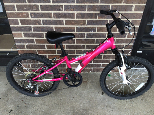 Vist Large View of Product Image Which is Used Diamondback 2018 TESS 20 GIRLS BMX BIKE BMX Bike Girls Maroon 20" 11752-S000064187