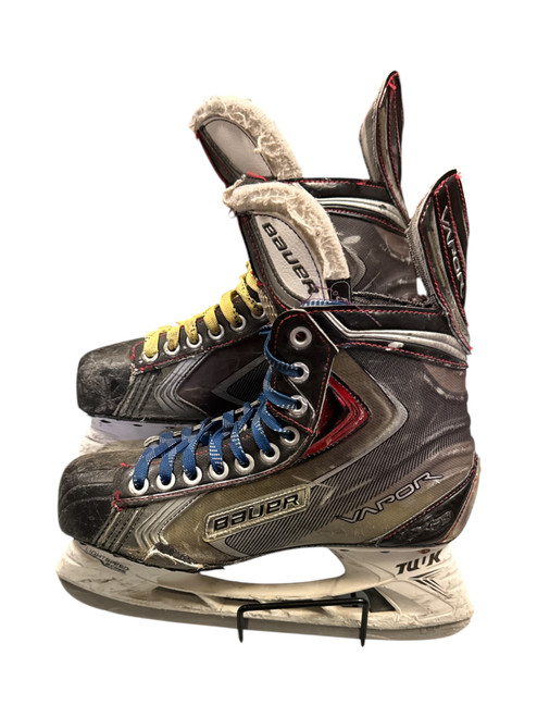 Vist Large View of Product Image Which is Used Bauer VAPOR Senior Hockey Skate Senior 7 11732-S000352081