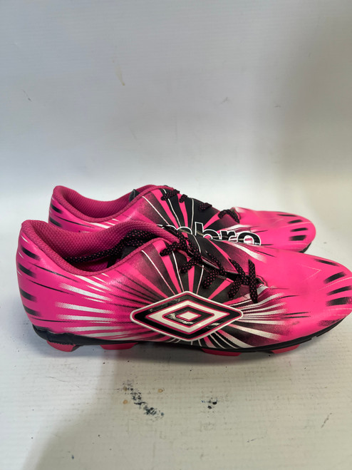 Vist Large View of Product Image Which is Used Umbro Soccer Cleats Pink Junior 02.5