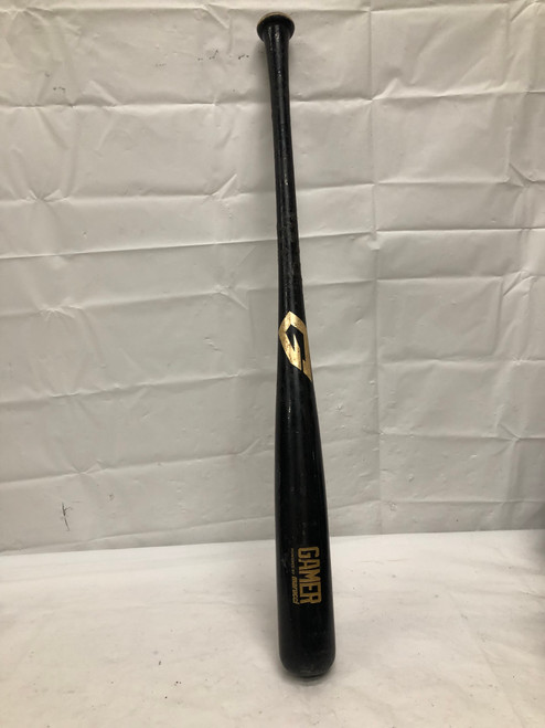 Vist Large View of Product Image Which is Used Marucci GAMER BB/SB Wood Bat 32"
