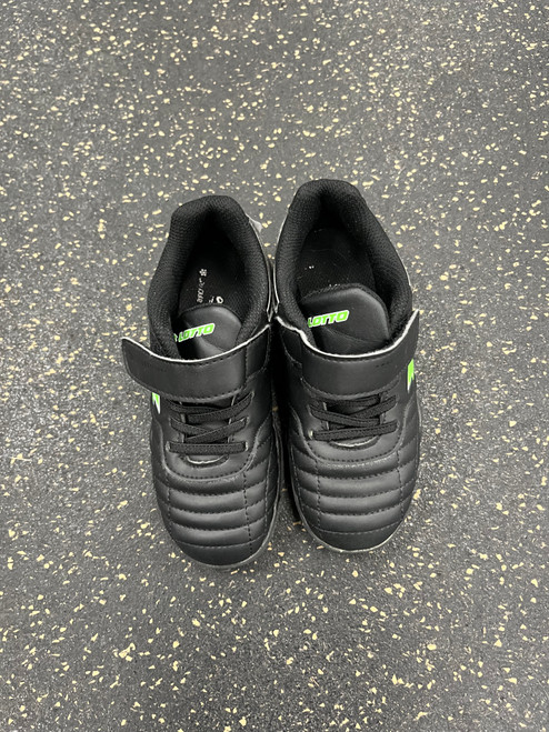 Vist Large View of Product Image Which is Used Lotto Soccer Indoor Shoes Black Youth 11.0