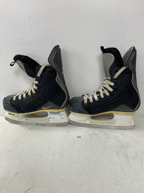 Vist Large View of Product Image Which is Used Nike QUEST 3 Junior Hockey Skate Junior 03 11891-S000301503