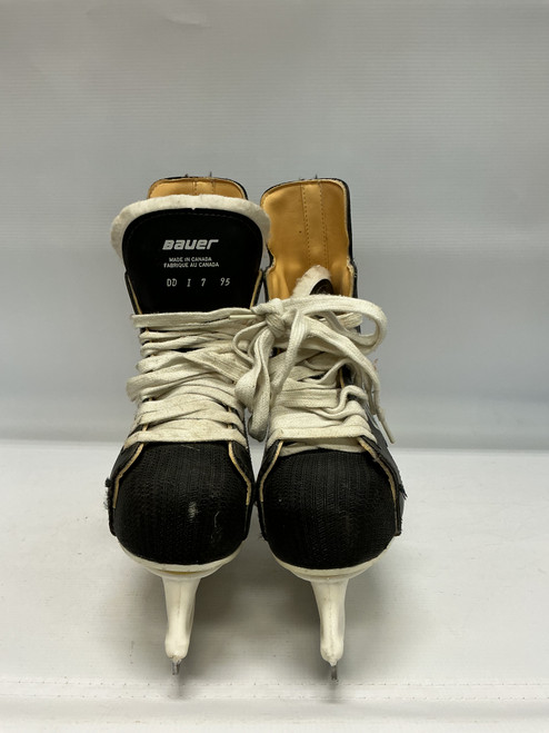 Vist Large View of Product Image Which is Used Bauer CHARGER Senior Hockey Skate Senior 7 11892-S000013657