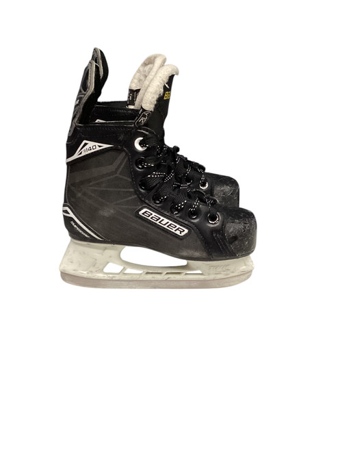 Vist Large View of Product Image Which is Used Bauer S140 Youth Hockey Skate Youth 12.0 11816-S000267384