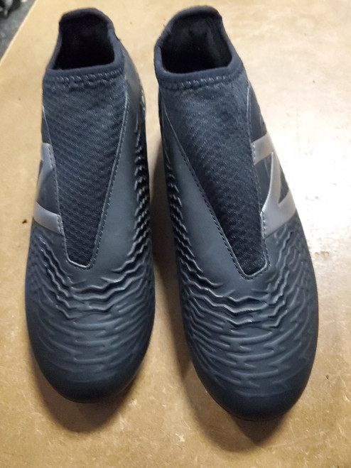 Vist Large View of Product Image Which is Used New Balance TEKELA SZ 3 Soccer Cleats Black Junior 03