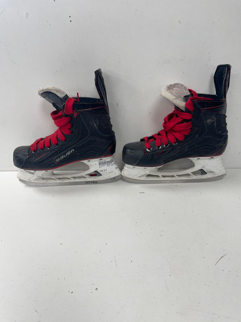 Vist Large View of Product Image Which is Used Bauer VAPOR X INSTINCT Intermediate Hockey Skate Intermediate 4.0 11891-S000301592