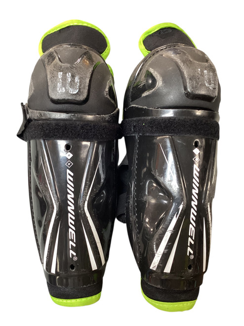 Vist Large View of Product Image Which is Used WinnWell SHIN GUARDS 9 INCH Junior Shin Guards Black 9"