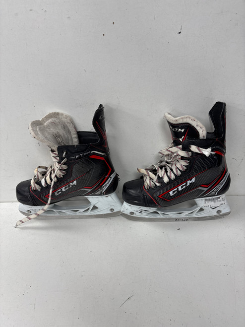 Vist Large View of Product Image Which is Used CCM JETSPEED FT680 Senior Hockey Skate Senior 6