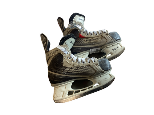 Vist Large View of Product Image Which is Used Bauer VAPOR X50 Youth Hockey Skate Youth 10.0