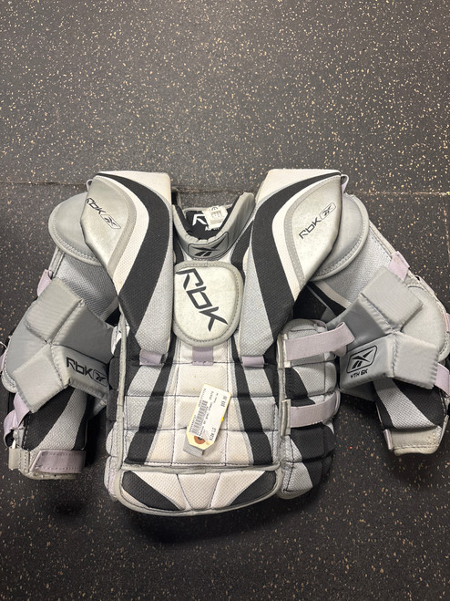 Vist Large View of Product Image Which is Used Reebok 6K Youth Body Armor LG