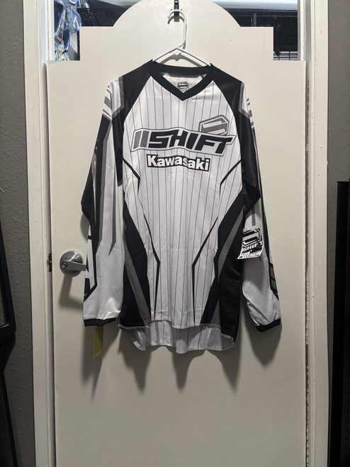 Vist Large View of Product Image Which is Used Adult Top None MD