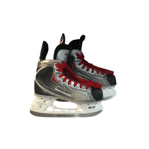 Vist Large View of Product Image Which is Used Bauer VAPOR Youth Hockey Skate Youth 13.0