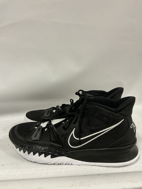 Vist Large View of Product Image Which is Used Nike Basketball Shoes M Black Senior 16