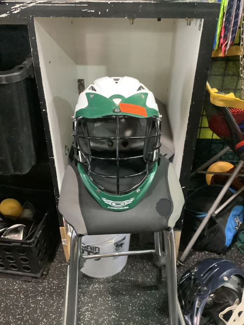 Vist Large View of Product Image Which is Used Cascade CPX-R Lacrosse Helmet White One Size 10743-S000460098