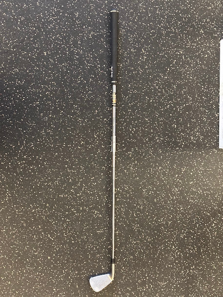 Vist Large View of Product Image Which is Used Titleist DCI 981 Mens Individual Iron RH 6 Iron