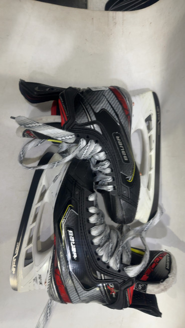 Used Bauer 2X PRO Intermediate Hockey Skate Intermediate 6.0 11615-S000266740