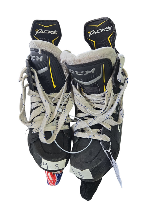 Vist Large View of Product Image Which is Used CCM 9080 Junior Hockey Skate Junior 04.5