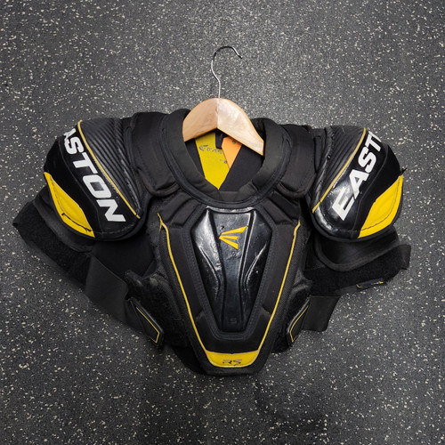 Used Easton RS Junior Shoulder Pads MD 10589-C000413259