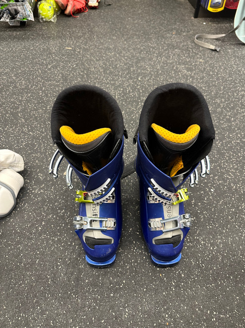 Vist Large View of Product Image Which is Used Salomon X WAVE 8.0 Mens DH Ski Boot Royal Blue 255 MP - M07.5 - W08.5 11162-C000428334