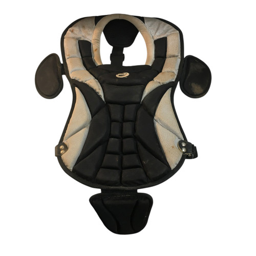 Used Pro 9 Catchers Chest Protector Black Intermed 11749-S000184882