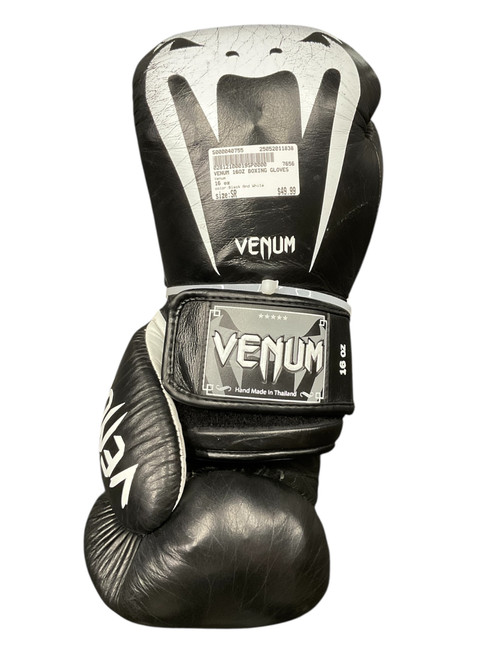Used Venum Boxing Gloves Black And White Senior 11838-S000040755