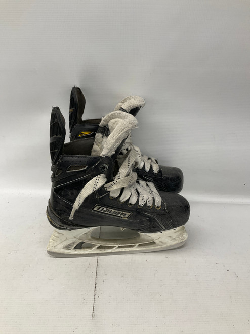 Vist Large View of Product Image Which is Used Bauer SUPREME 180 Junior Hockey Skate Junior 03