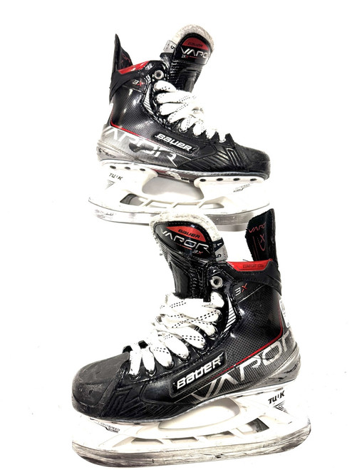 Used Bauer 3X Intermediate Hockey Skate Intermediate 5.0 11860-S000291107
