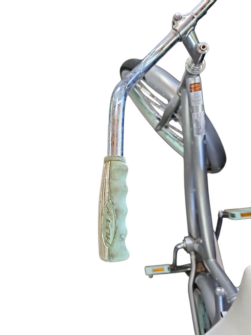 Used Huffy CRANBROOKE Cruiser Bike Womens Silver 15-16" - SM  Frame 11708-S000178637