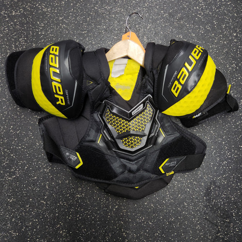 Used Bauer SUPREME IGNITE PRO Intermediate Shoulder Pads MD 10589-S000413432