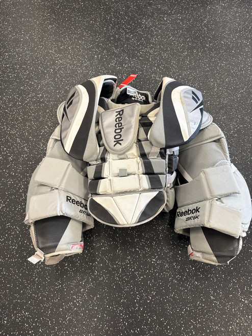 Vist Large View of Product Image Which is Used Reebok AB6K Senior Shoulder Pads Body ArmourMD