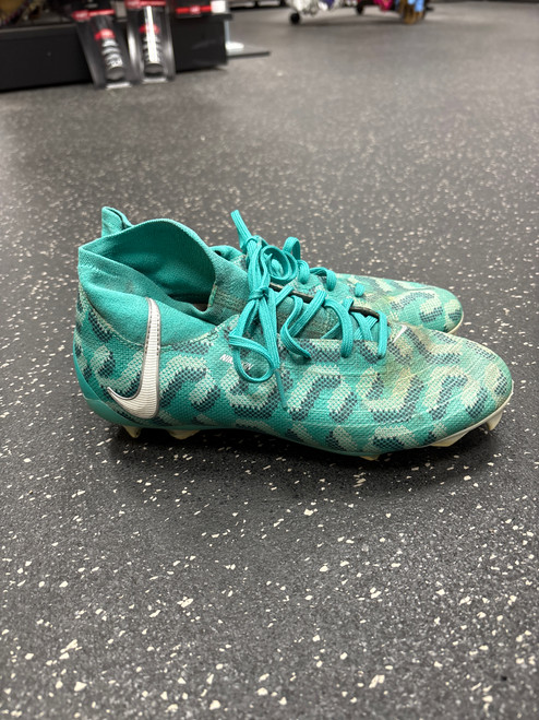 Used Nike Soccer Cleats Green Senior 5.5 10558-S000235779