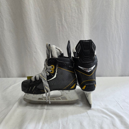 Vist Large View of Product Image Which is Used Bauer SUPREME ONE.9 Youth Hockey Skate Youth 10.0 11651-S000398232