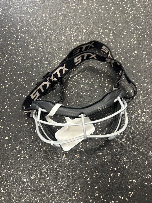 Used STX FOCUS XV-S Lacrosse Facial Protect Black Senior 11726-S000281281