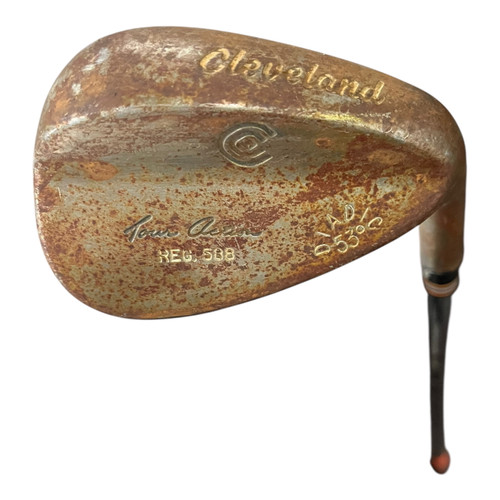 Used Cleveland REG 588 BECU Golf Wedge Mens RH 52 Degree 11820-S000041187