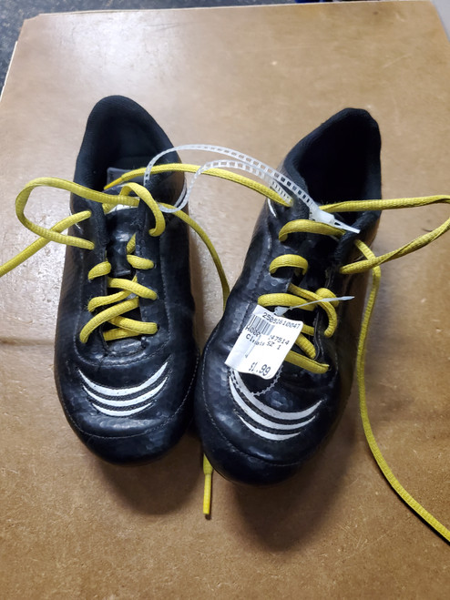 Vist Large View of Product Image Which is Used Soccer Cleats Black Junior 01