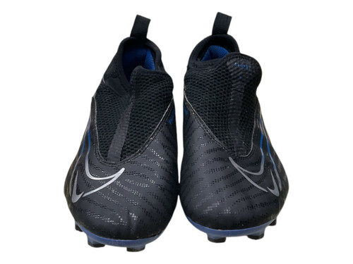 USED Nike Soccer Cleats Black Junior 02.5