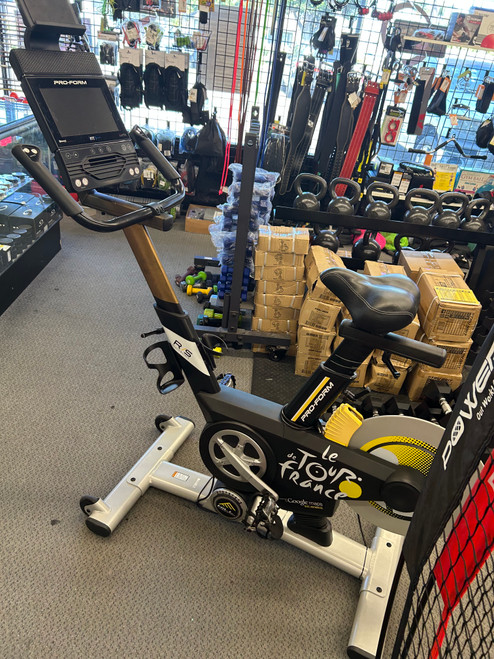 Used LE TOUR DE FRANCE Recumbent Bike 10299-C000296102
