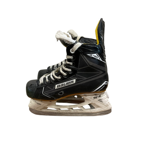 Vist Large View of Product Image Which is Used Bauer S160 Junior Hockey Skate Junior 02 11813-S000325427