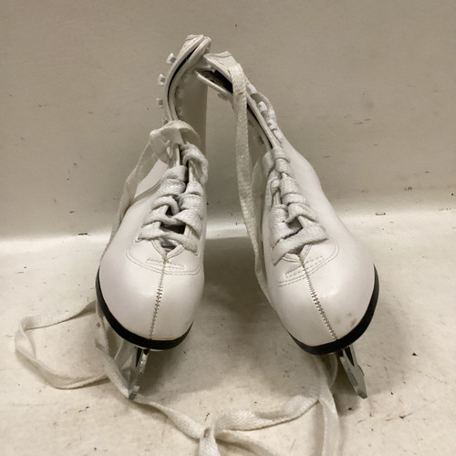 Vist Large View of Product Image Which is Used AMERICA ROCKET WomensFigure Skate White Senior 7